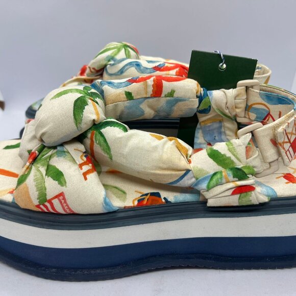 99527400_018_b?$a15-pdp-detail  Farm Rio Anthropologie Copacabana Japanese Slipper Sandal Puffy Platform NWT 9